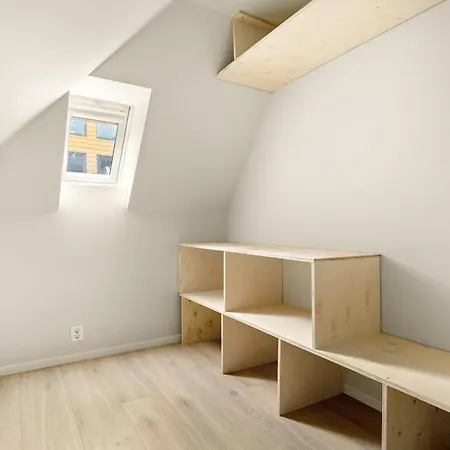 公寓 Modern 2-story With 4 Bedrooms