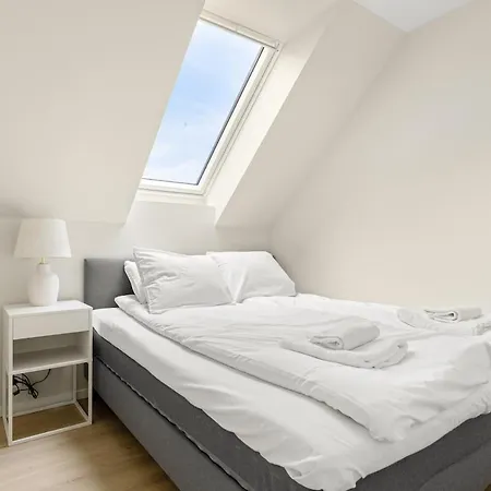 Modern 2-story With 4 Bedrooms Lägenhet Bergen
