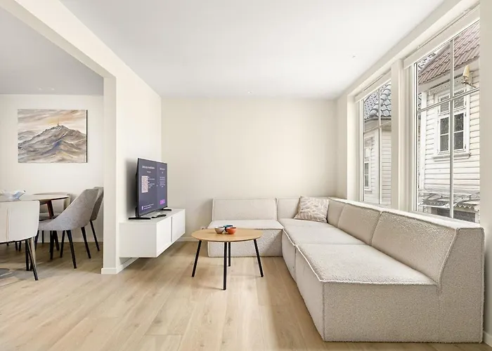 Modern 2-story With 4 Bedrooms Bergen